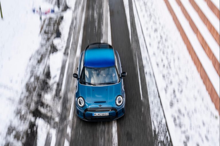 Mini Cooper SE Electric Collection 2021: immagini ufficiali