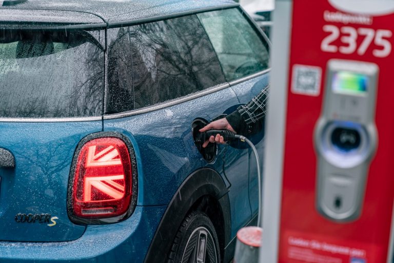 Mini Cooper SE Electric Collection 2021: immagini ufficiali