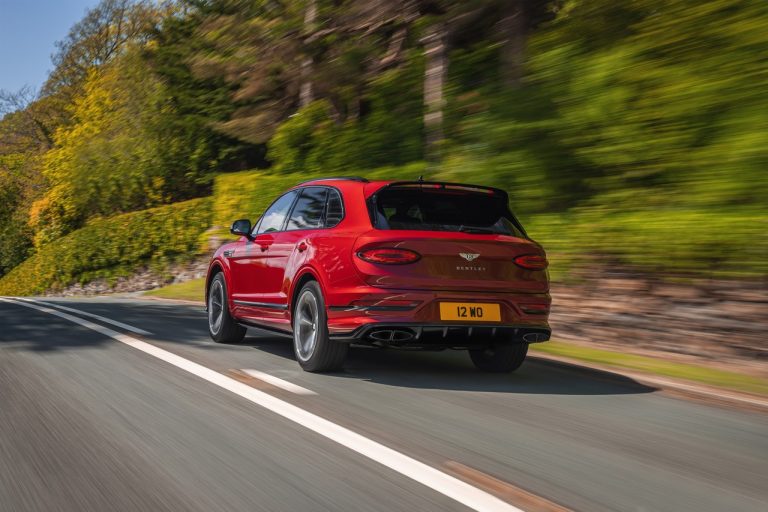 Bentley Bentayga S 2021: immagini ufficiali