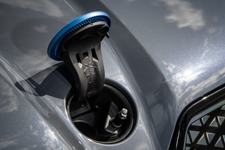 Bmw iX 2021: immagini ufficiali