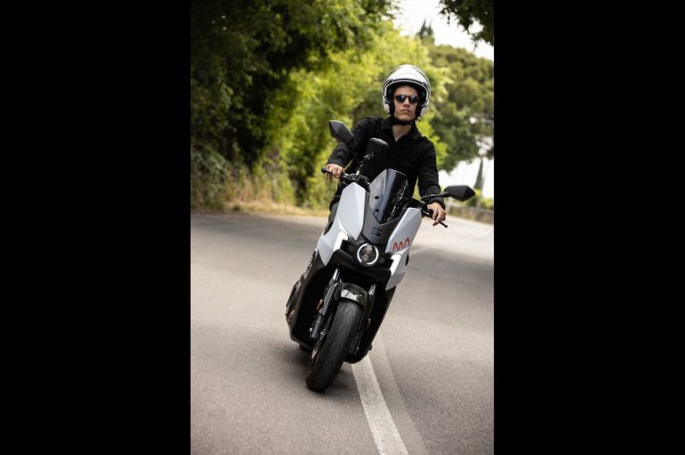 Seat Mó eScooter 125: primo contatto