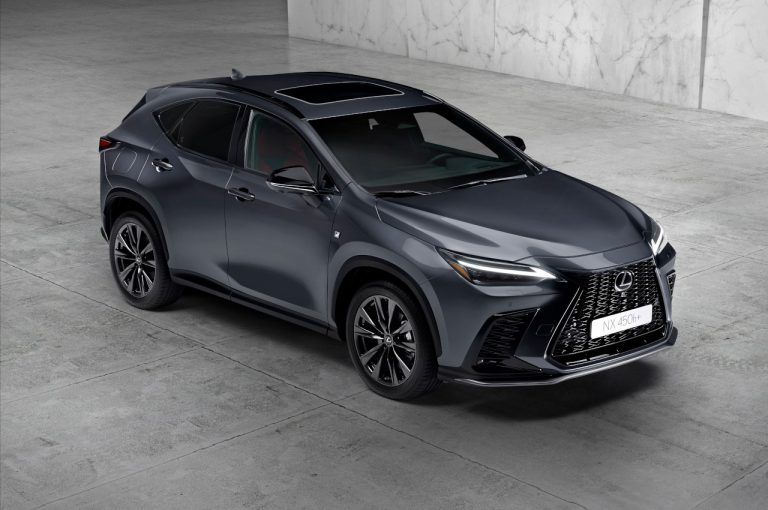 Lexus NX 2022: immagini ufficiali