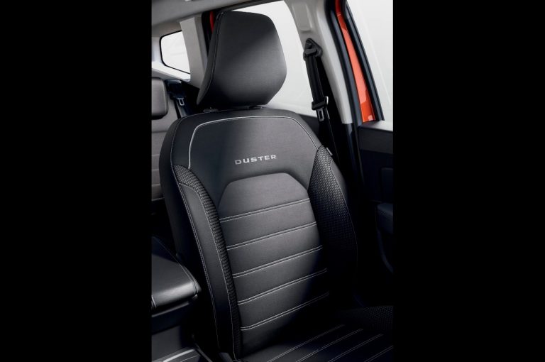 Dacia Duster 2022: immagini ufficiali
