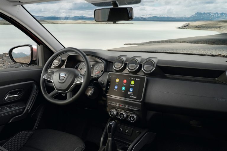 Dacia Duster 2022: immagini ufficiali