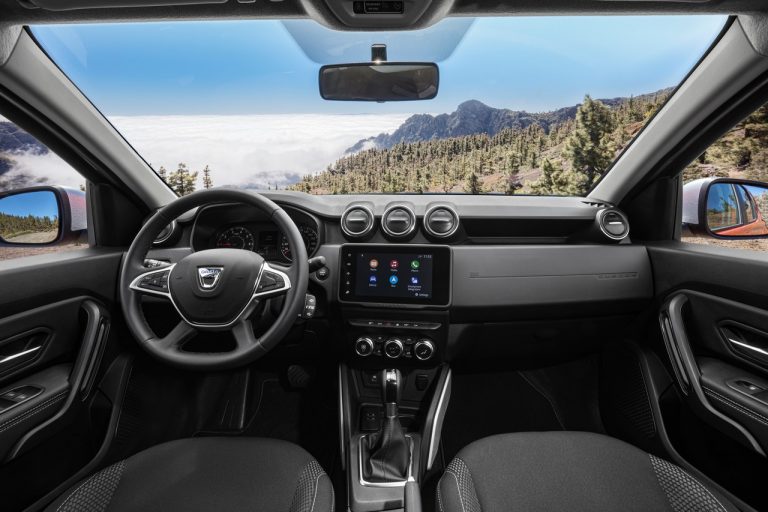 Dacia Duster 2022: immagini ufficiali