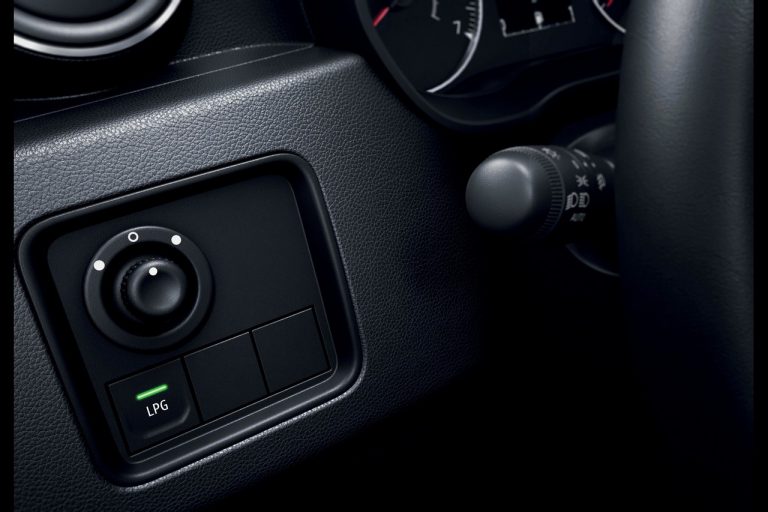 Dacia Duster 2022: immagini ufficiali
