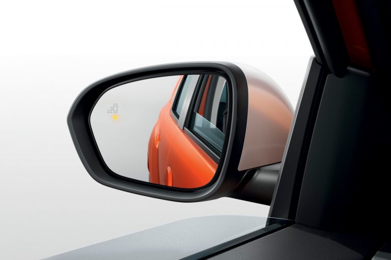 Dacia Duster 2022: immagini ufficiali