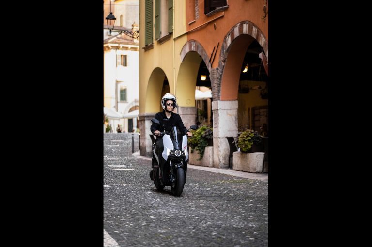 Seat Mó eScooter 125: primo contatto