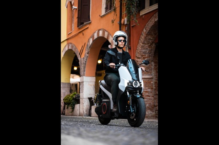 Seat Mó eScooter 125: primo contatto