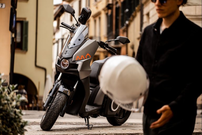 Seat Mó eScooter 125: primo contatto
