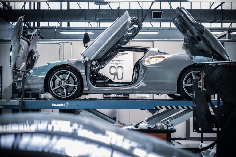 Touring Arese RH95, presentazione, progetto e produzione: immagini ufficiali