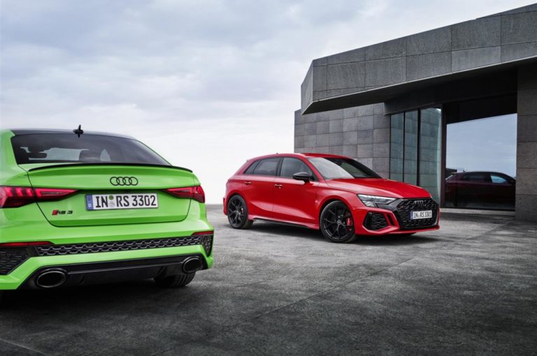 Audi RS3 berlina e Sportback 2022: immagini ufficiali