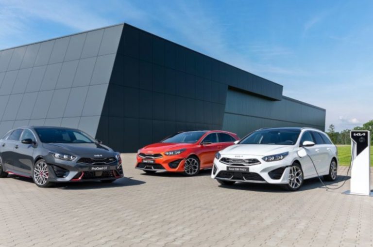 Kia Ceed 2022: immagini ufficiali