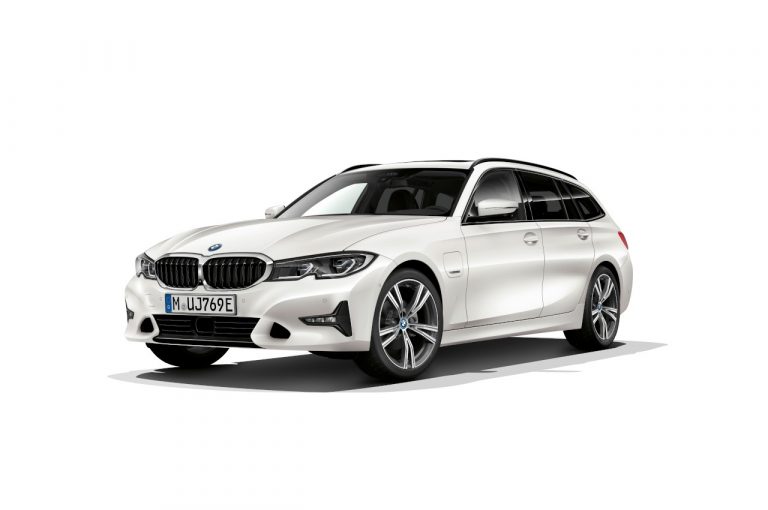 Bmw, novità di gamma estate 2021: immagini ufficiali