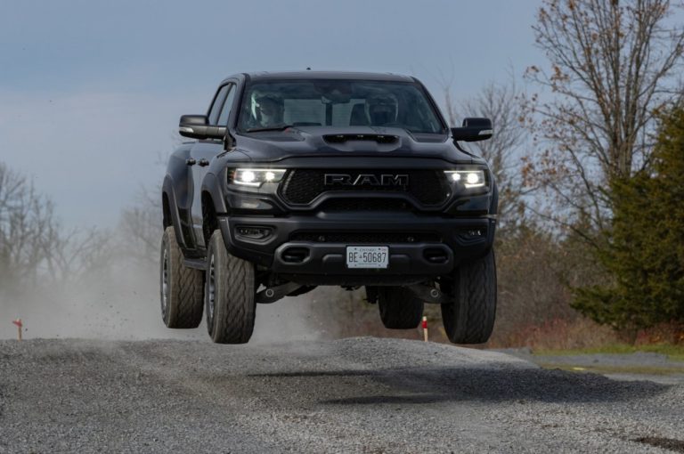 Ram 1500 Trx 2021: nuove immagini ufficiali