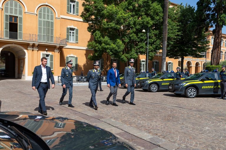 Peugeot e-208 Guardia di Finanza: immagini ufficiali