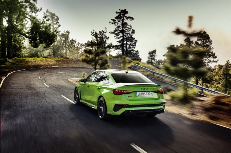 Audi RS3 berlina e Sportback 2022: immagini ufficiali