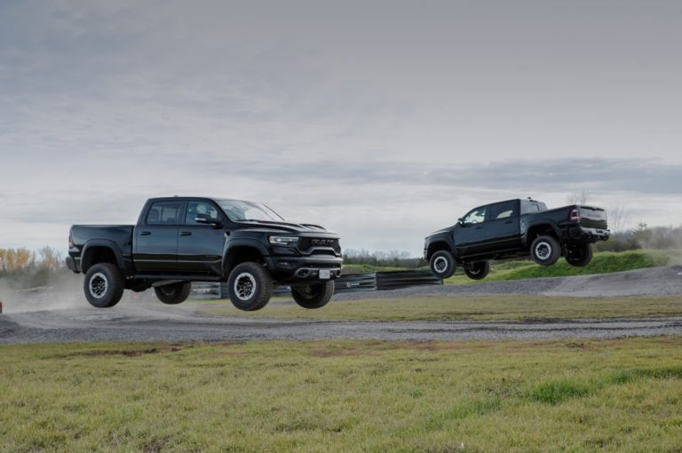 Ram 1500 Trx 2021: nuove immagini ufficiali
