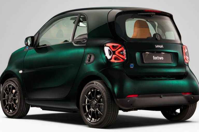Smart EQ Fortwo Racing Green Edition by Brabus: immagini ufficiali