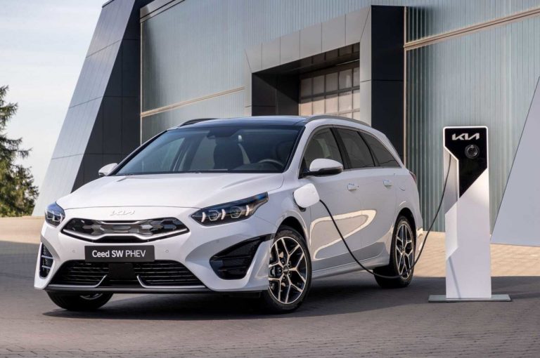Kia Ceed 2022: immagini ufficiali