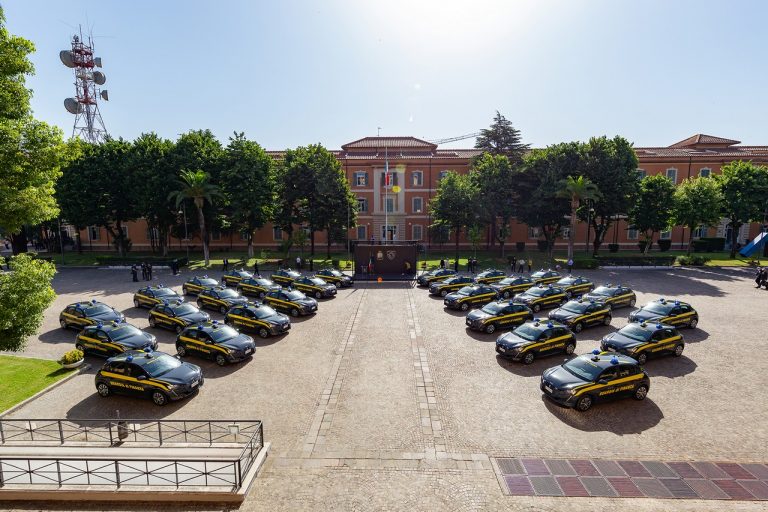 Peugeot e-208 Guardia di Finanza: immagini ufficiali