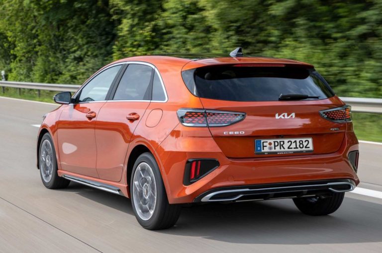 Kia Ceed 2022: immagini ufficiali
