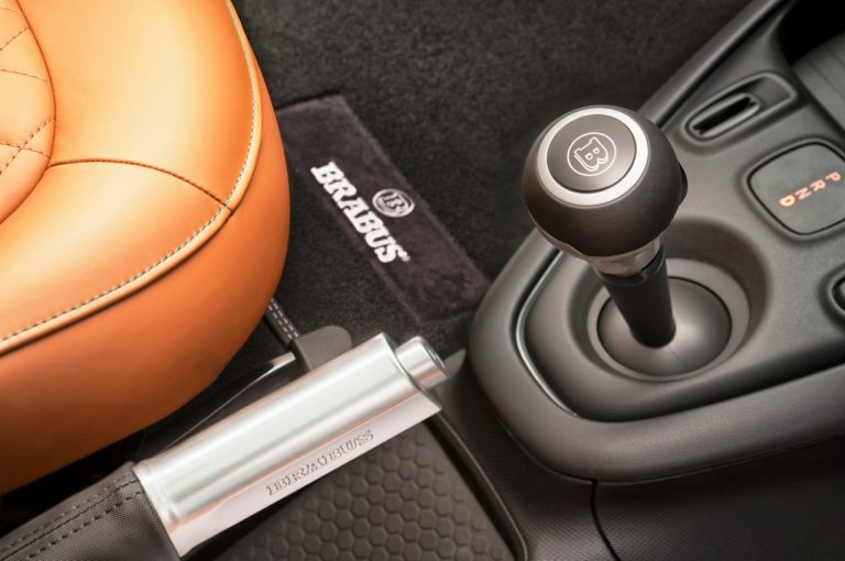Smart EQ Fortwo Racing Green Edition by Brabus: immagini ufficiali