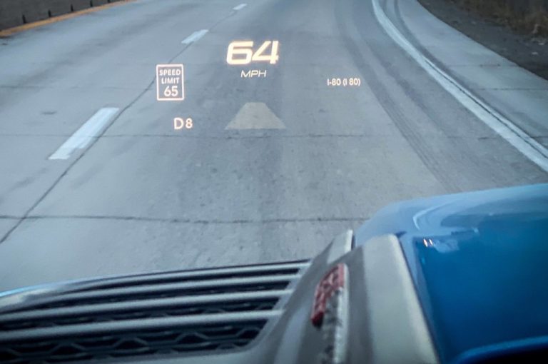 Ram 1500 Trx 2021: nuove immagini ufficiali