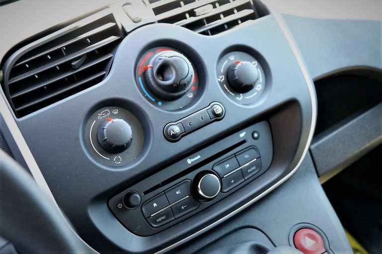 Nissan NV 250 Combi L2 dCi: prova su strada