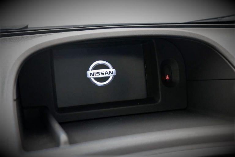 Nissan NV 250 Combi L2 dCi: prova su strada