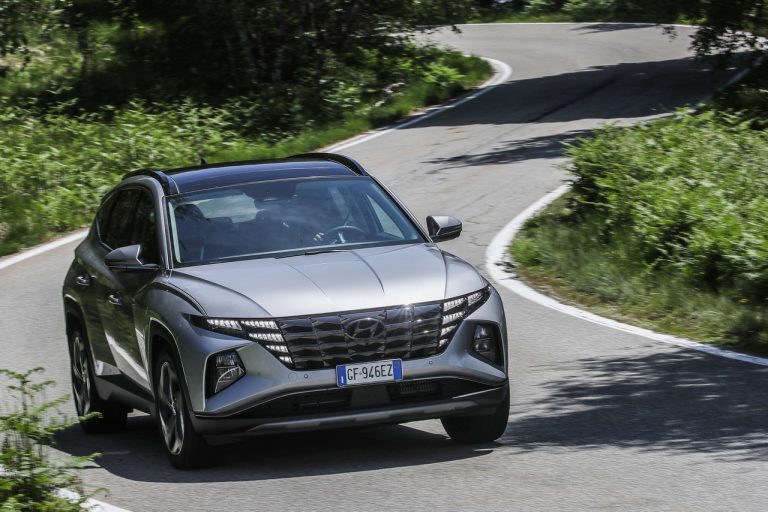 Hyundai Tucson Plug-in Hybrid 2021: immagini ufficiali