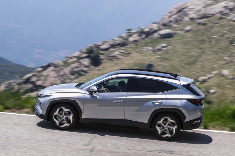 Hyundai Tucson Plug-in Hybrid 2021: immagini ufficiali