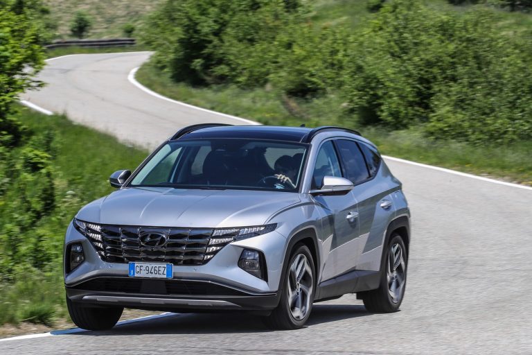 Hyundai Tucson Plug-in Hybrid 2021: immagini ufficiali