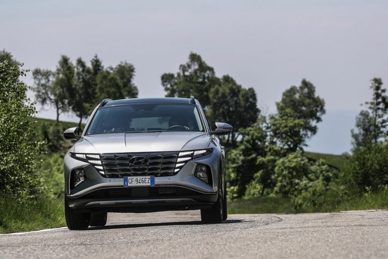 Hyundai Tucson Plug-in Hybrid 2021: immagini ufficiali