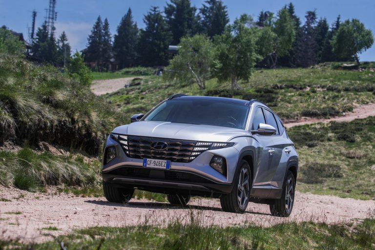 Hyundai Tucson Plug-in Hybrid 2021: immagini ufficiali