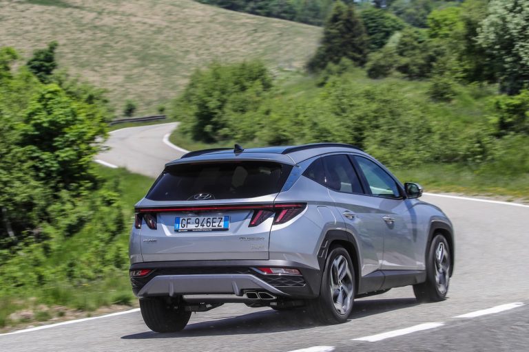 Hyundai Tucson Plug-in Hybrid 2021: immagini ufficiali