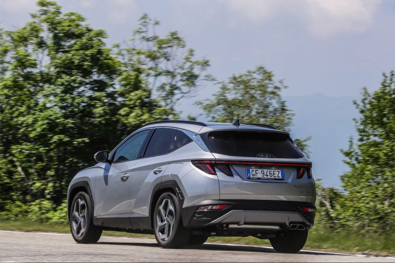 Hyundai Tucson Plug-in Hybrid 2021: immagini ufficiali