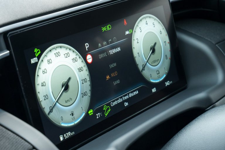 Hyundai Tucson Plug-in Hybrid 2021: immagini ufficiali