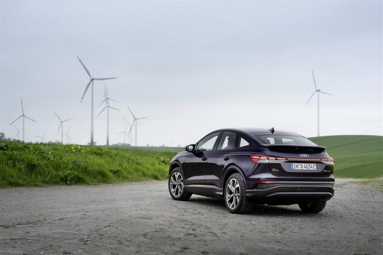 Audi Q4 Sportback 40 e-tron 2021: immagini ufficiali