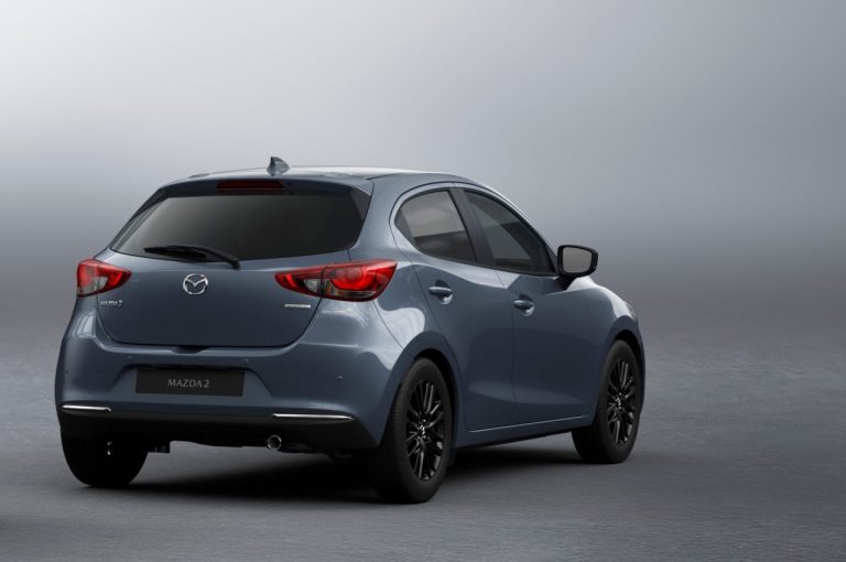 Mazda 2 2022: immagini ufficiali