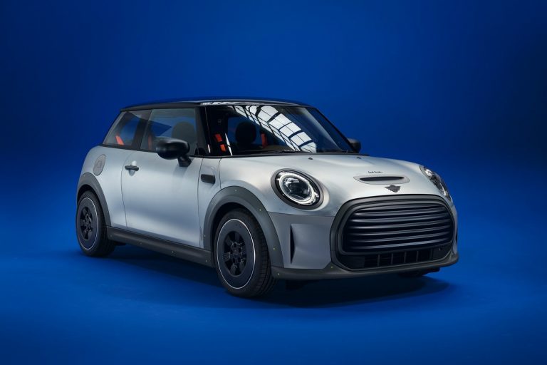 Mini Strip 2021 by Paul Smith: immagini ufficiali