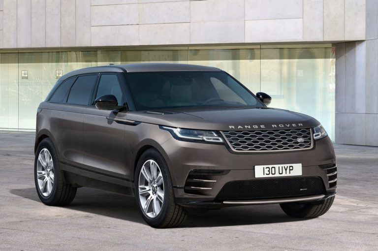 Range Rover Velar 2022: immagini ufficiali