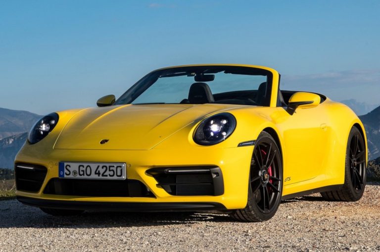 Porsche 911 Carrera GTS, Carrera 4 GTS e Carrera GTS Cabriolet 2022: immagini ufficiali