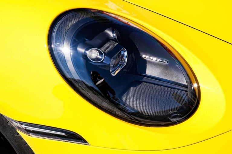 Porsche 911 Carrera GTS, Carrera 4 GTS e Carrera GTS Cabriolet 2022: immagini ufficiali