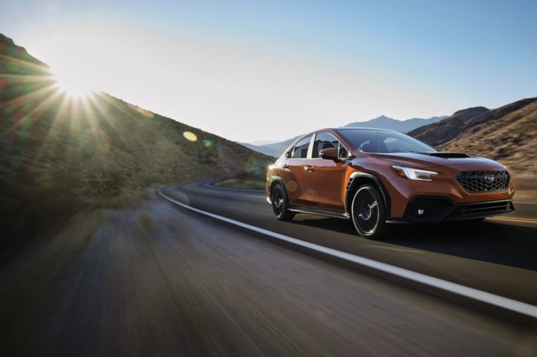 Subaru WRX 2022: immagini ufficiali