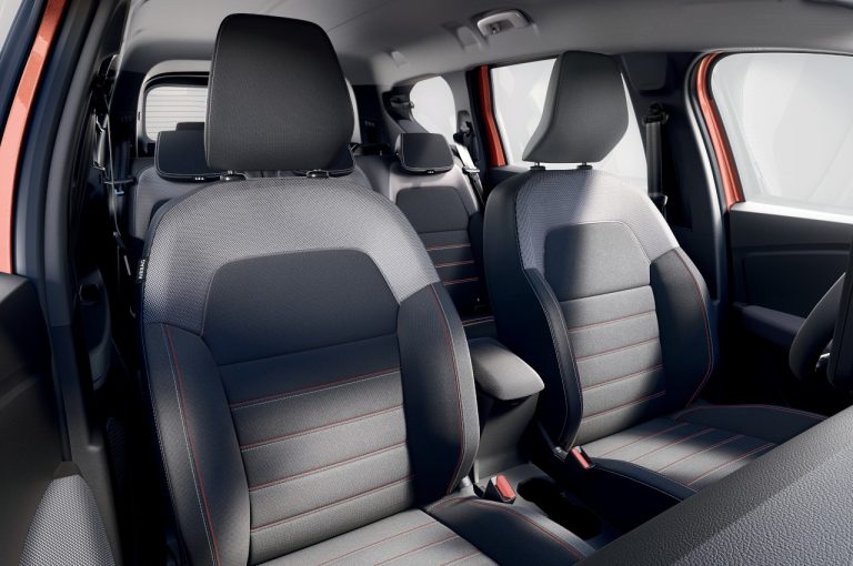 Dacia Jogger 2022: immagini ufficiali