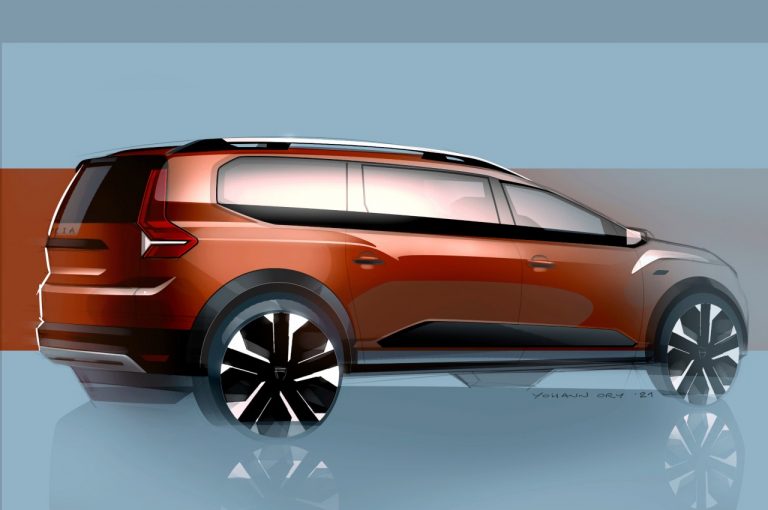 Dacia Jogger 2022: immagini ufficiali