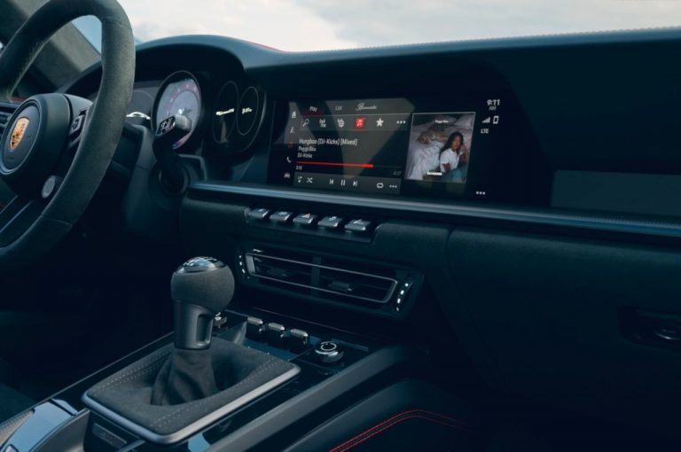 Porsche 911 Carrera GTS, Carrera 4 GTS e Carrera GTS Cabriolet 2022: immagini ufficiali