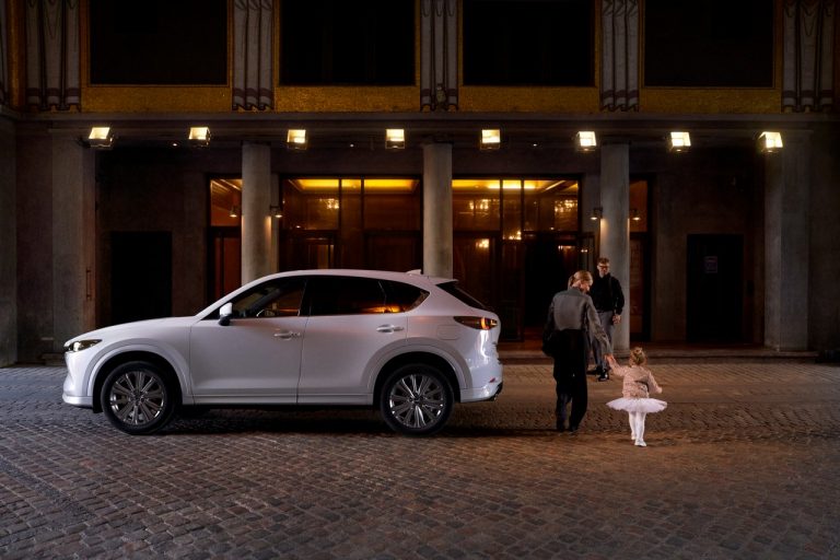 Mazda CX-5 2022: immagini ufficiali