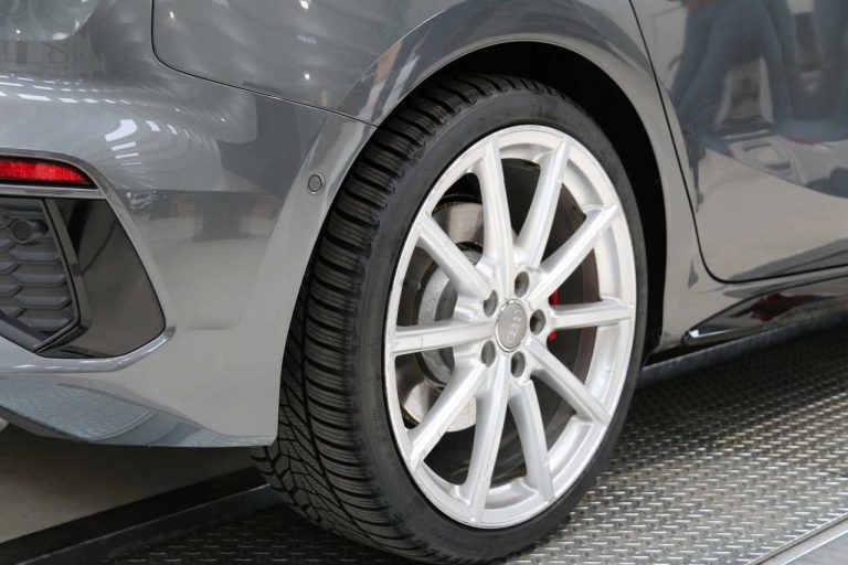 Hankook Winter i*cept evo3: le immagini